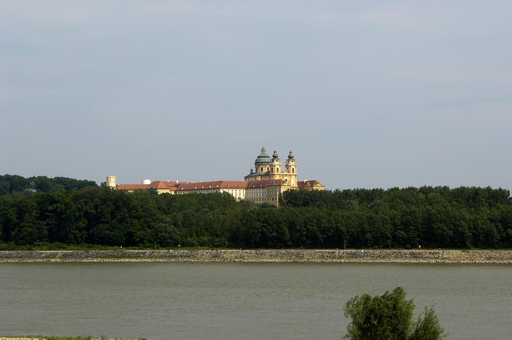 Landhotel Wachau Emmersdorf an der Donau Buitenkant foto